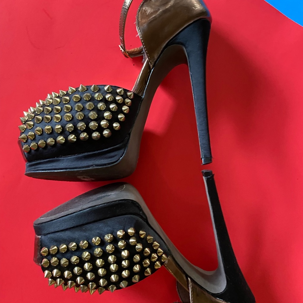Steve Madden spike stud heels - Picture 8 of 10